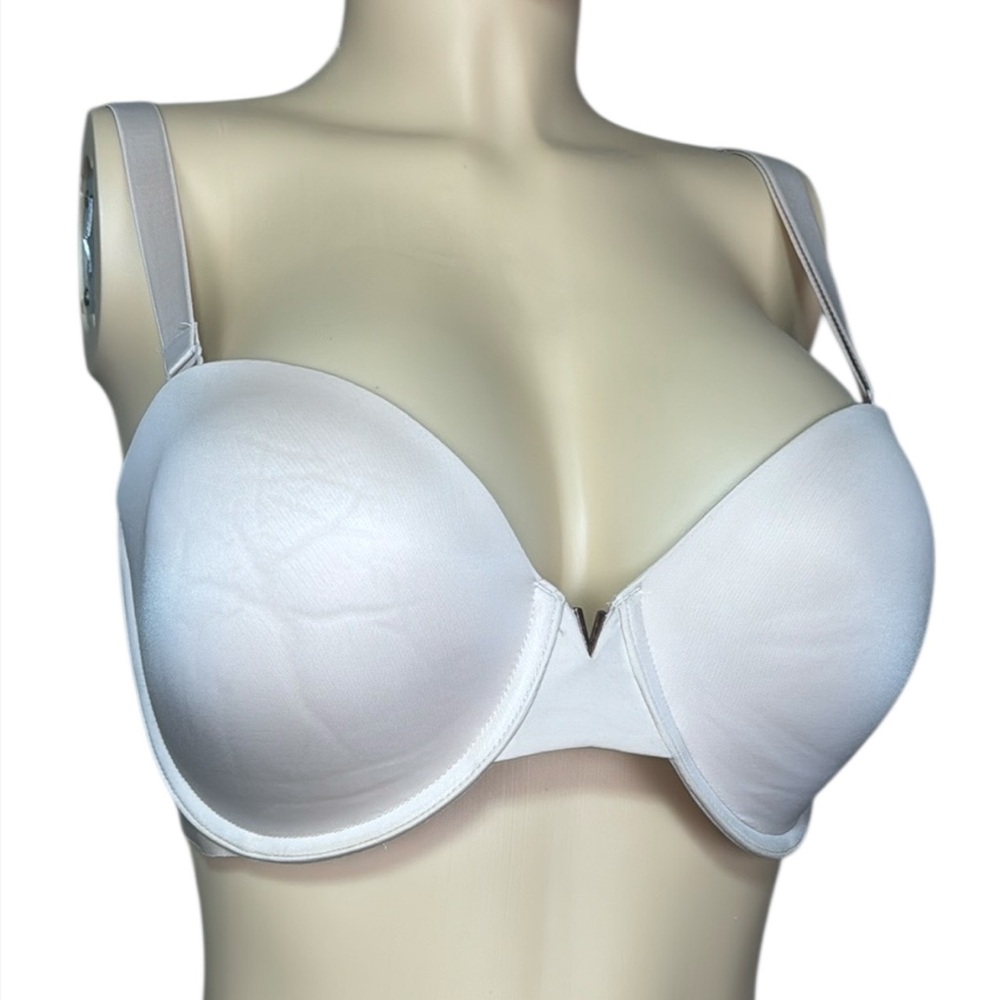 Victoria's Secret Cream Strapless Bra with Sweetheart Neckline 34 DD